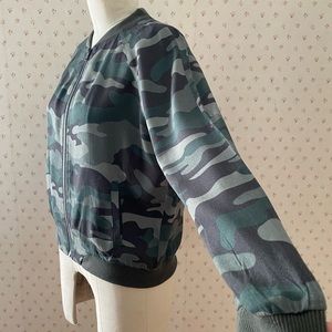 BB Dakota military style unlined jacket size S.